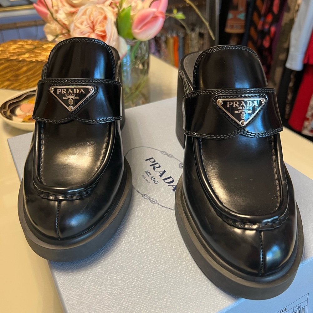 Prada Black Glossy Women's Mule Loafers - Picture 4 of 11